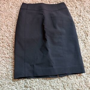 H&M Black Pencil Skirt Fits like 00